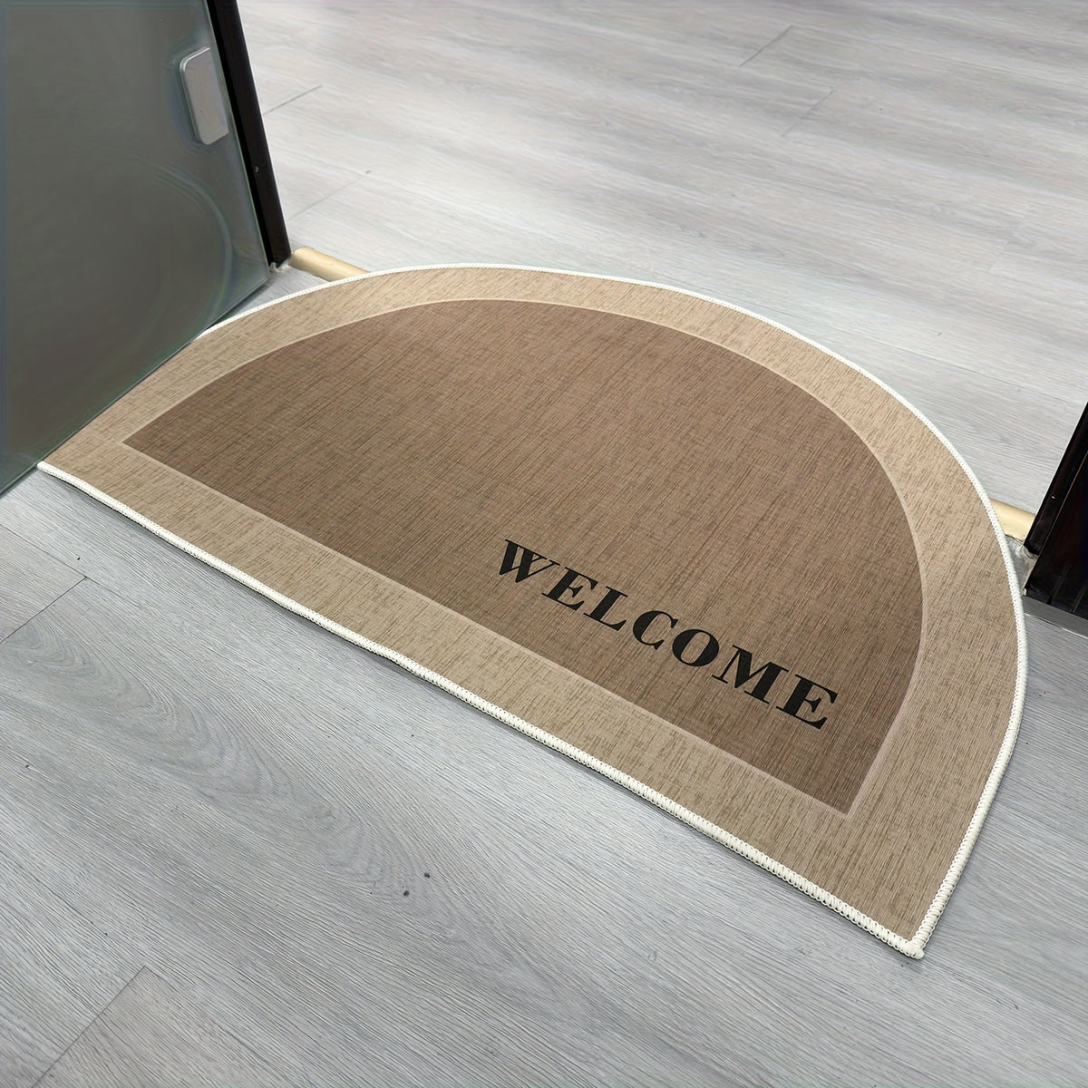 Paillasson demi-lune beige à lettrage Welcome, quatre tailles