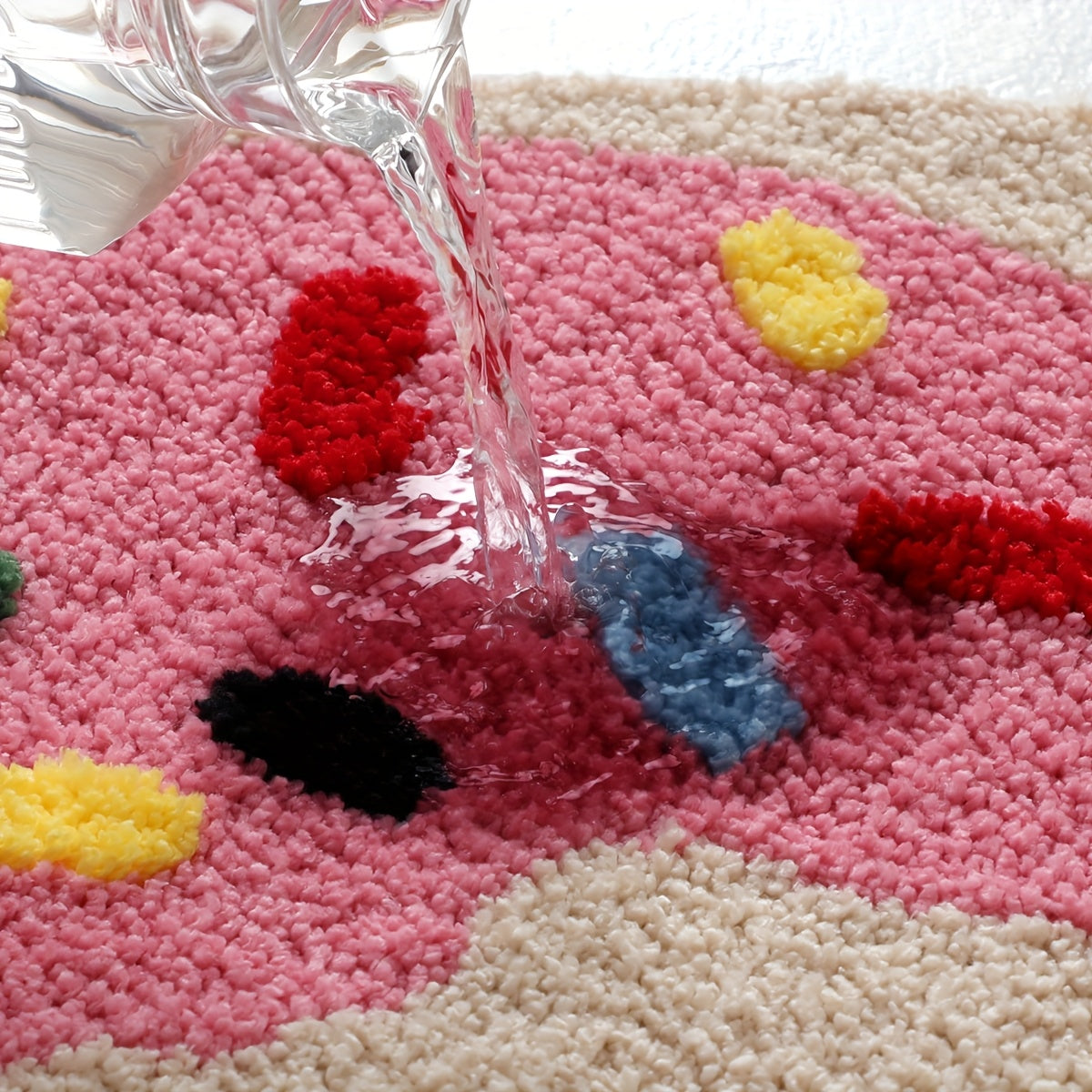Tapis de bain rond en beignet rose glacé, Ø 60 ou 80 cm