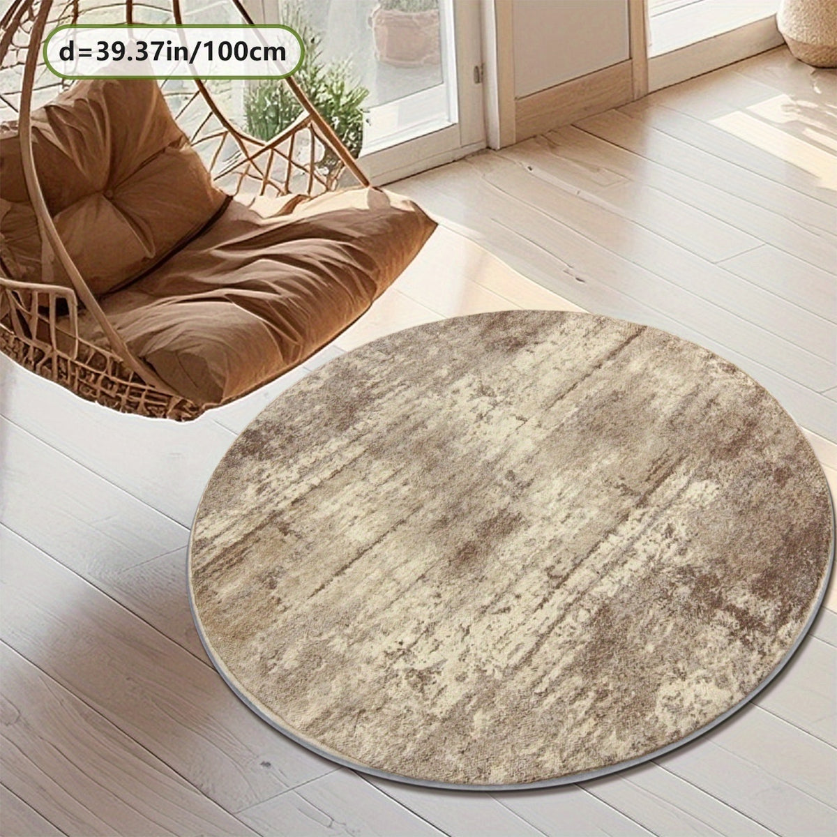 Tapis rond beige à effet vieilli, allure de tapis ancien