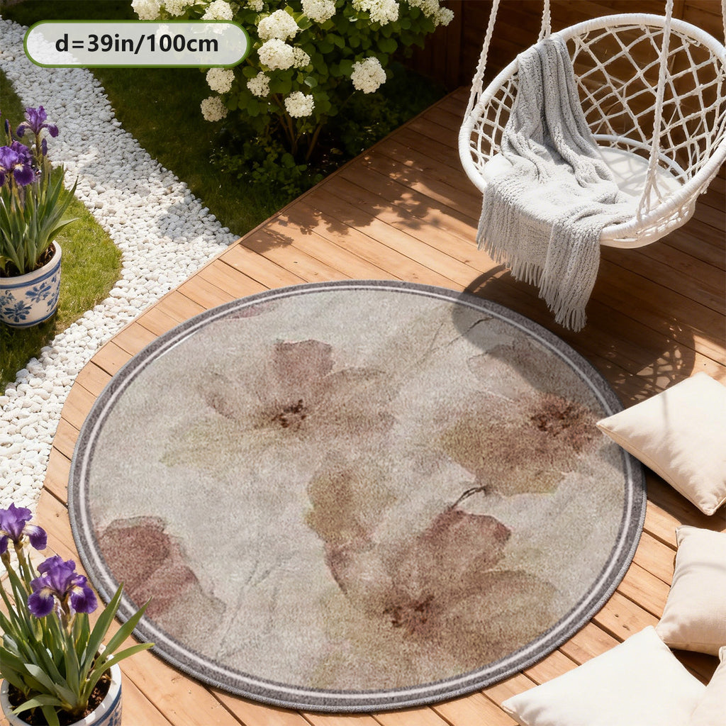 Tapis rond beige à grandes fleurs peintes à l'encre délavée