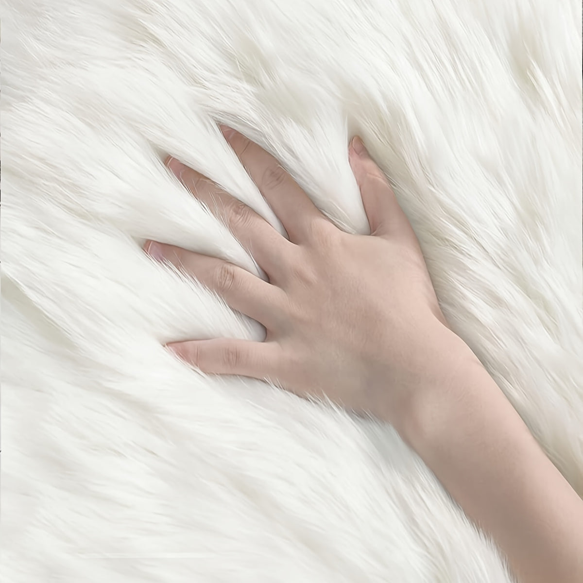 Tapis rond blanc fausse fourrure, poils 6 cm, 3 diamètres