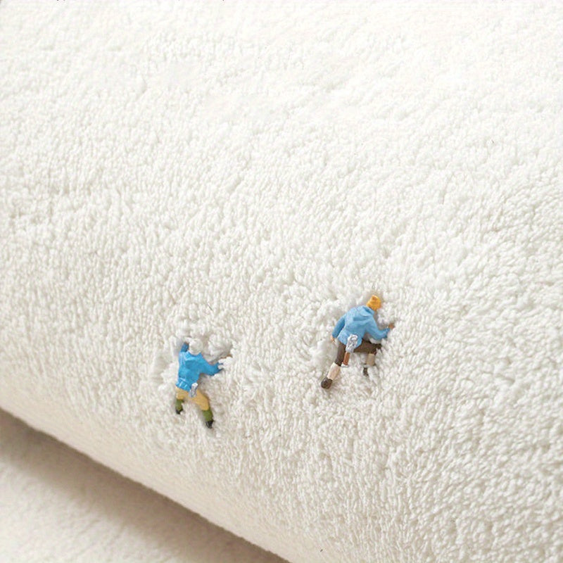 Tapis rond blanc à taches de vache noires, deux diamètres