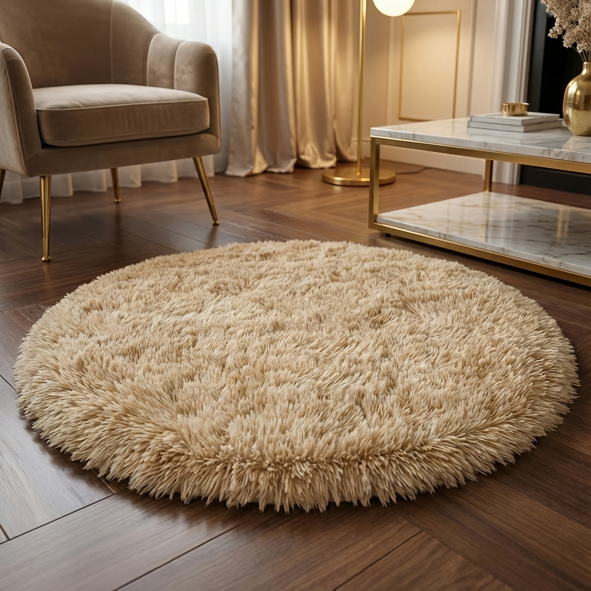 Tapis rond couleur chameau à poil long, trois formats ronds