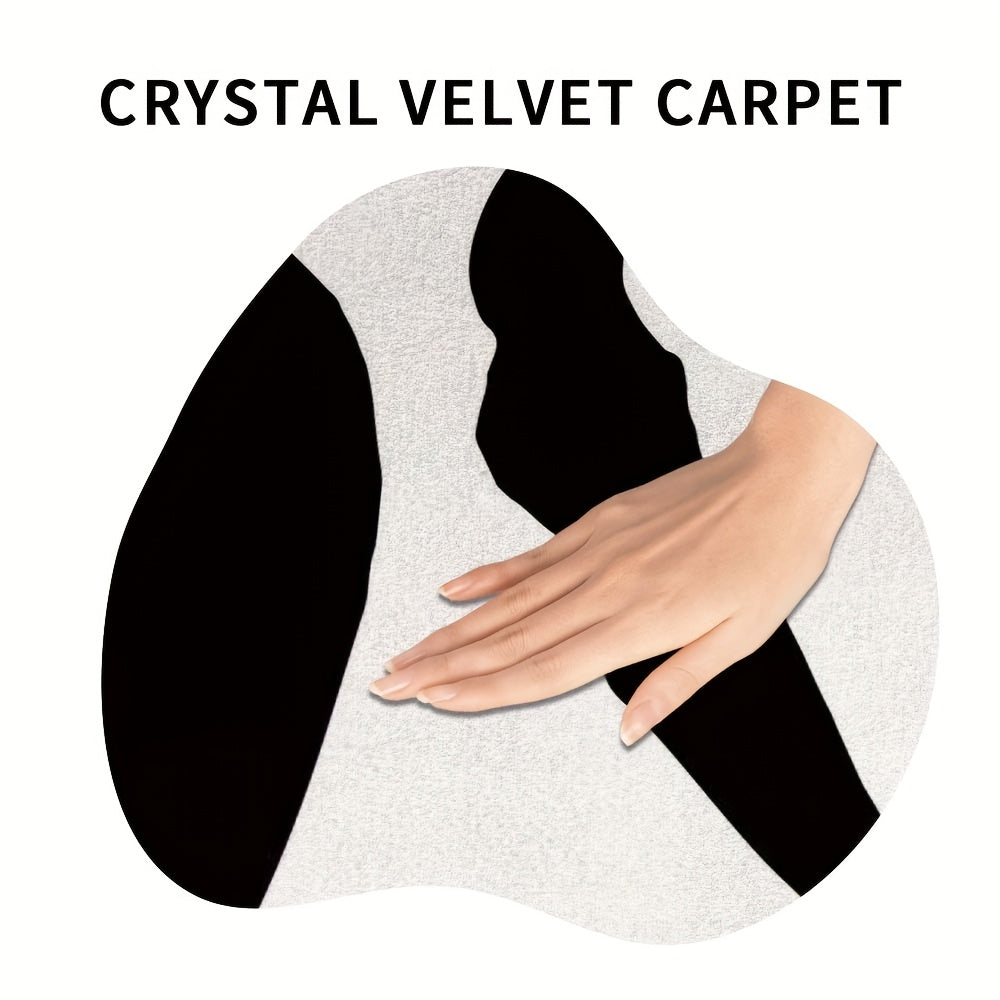 Tapis rond crème traversé de larges vagues noires tissées