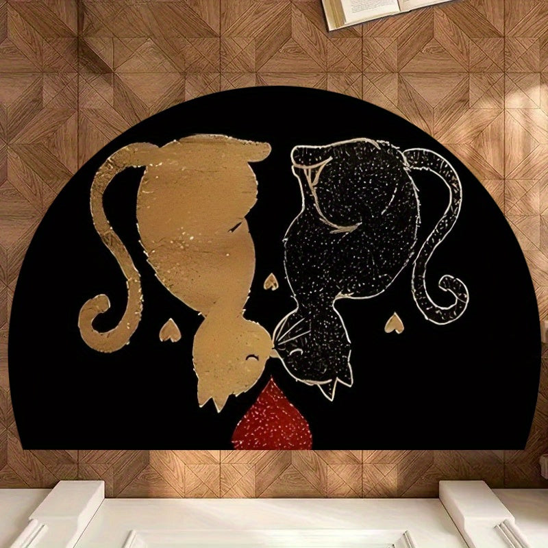Tapis rond demi-lune noir, deux chats dorés et cœur rouge