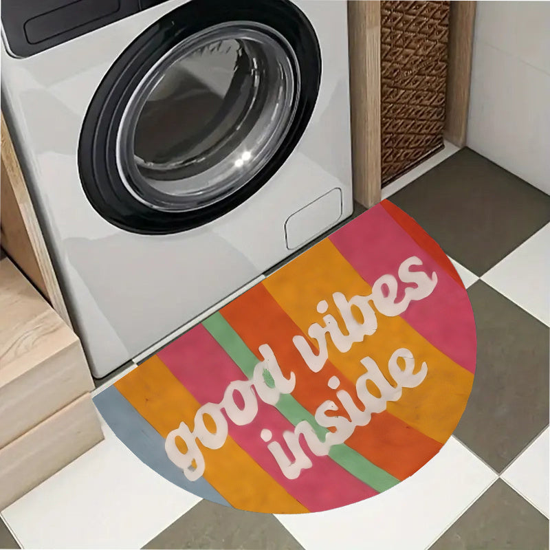 Tapis rond demi-lune rayé multicolore, message de bienvenue