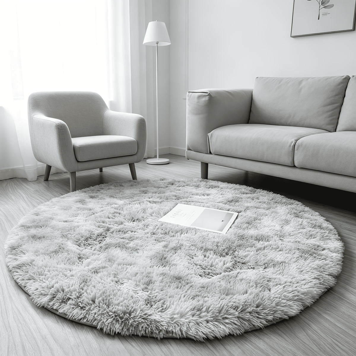 Tapis rond gris clair à poil long Ø 200 cm, dos antidérapant