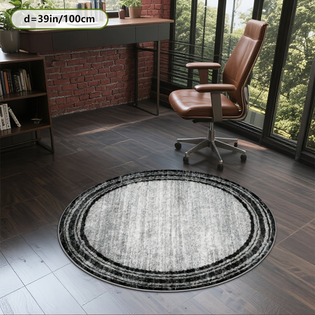 Tapis rond gris vintage à rayures délavées, bordure noire