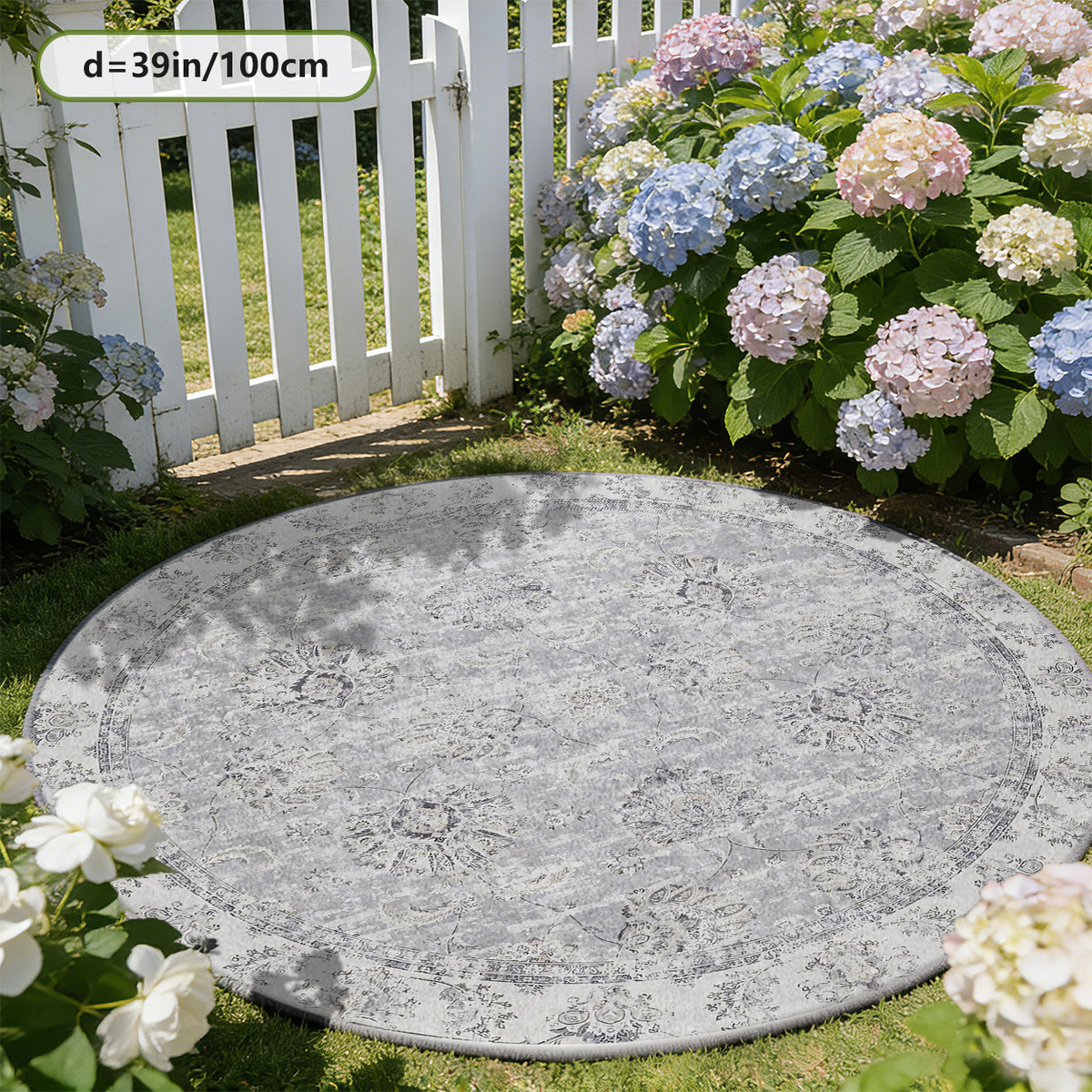 Tapis rond gris vintage à médaillon floral persan délavé