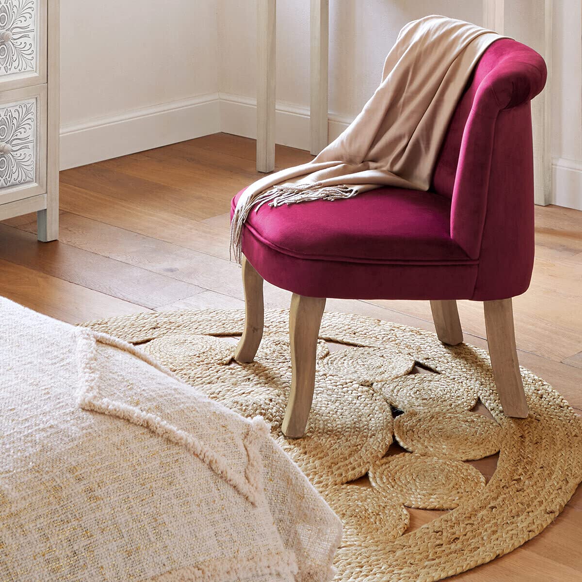 Tapis rond en jute naturel de 120 cm, motif soleil ajouré