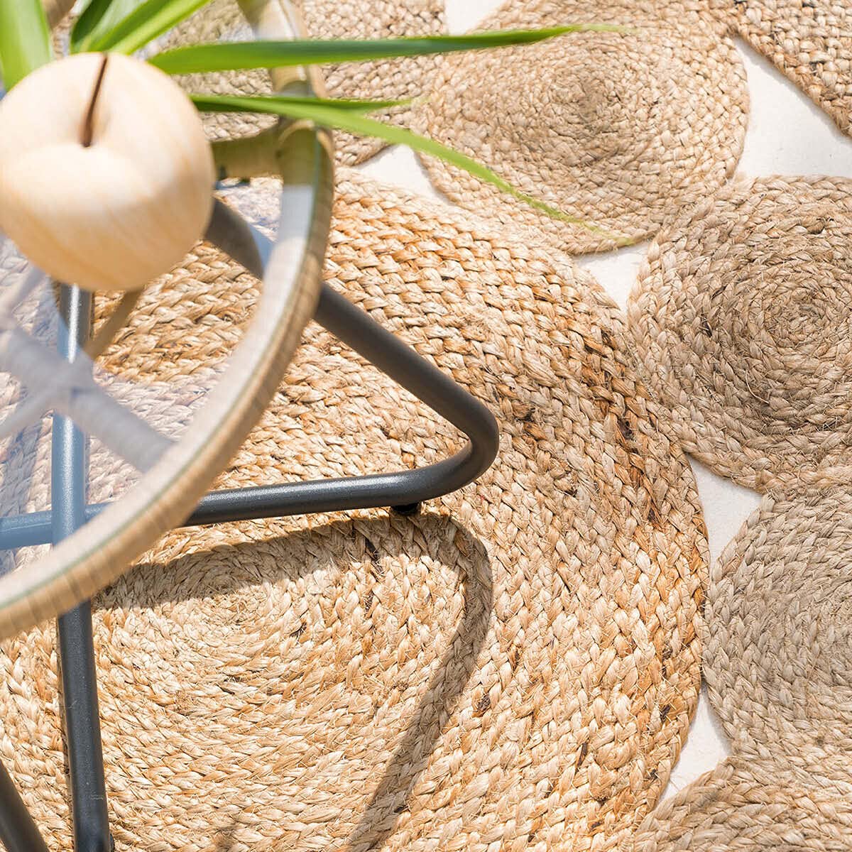 Tapis rond en jute naturel de 120 cm, motif soleil ajouré