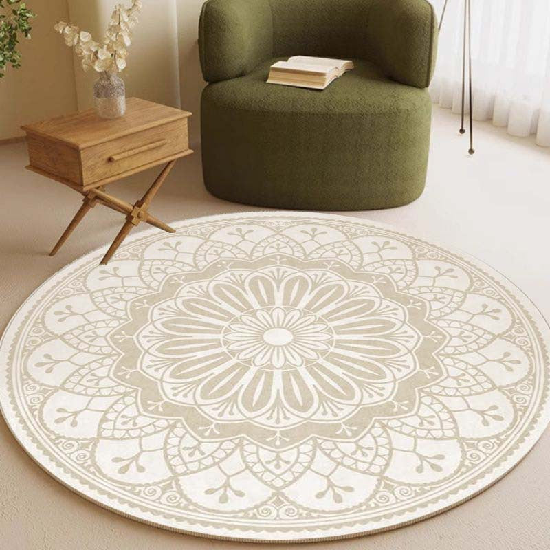 Tapis rond mandala beige, deux dessins tracés au compas