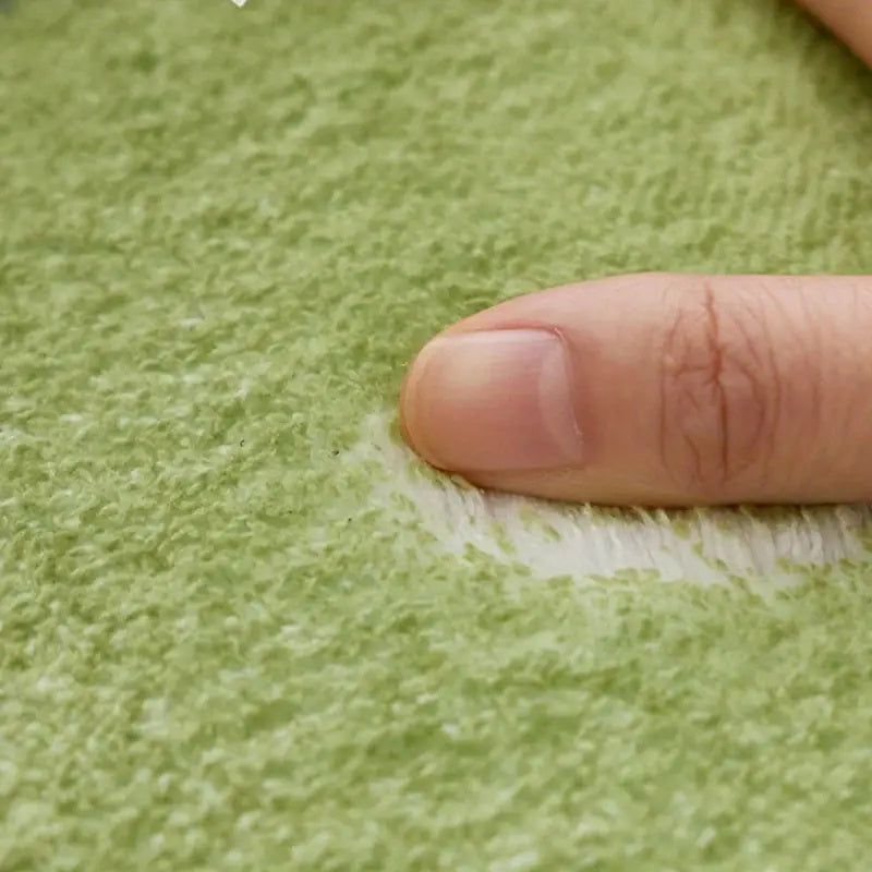 Tapis rond vert sauge rayé à bordure crème, deux tailles