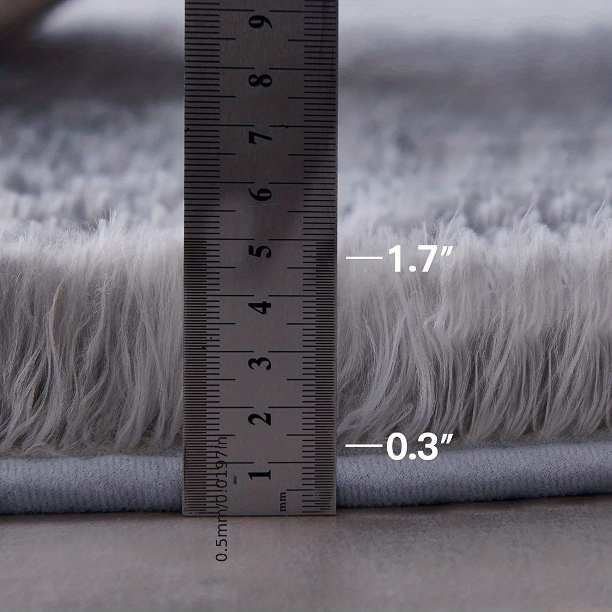 Tapis rond shaggy quatorze coloris, du crème au bourgogne